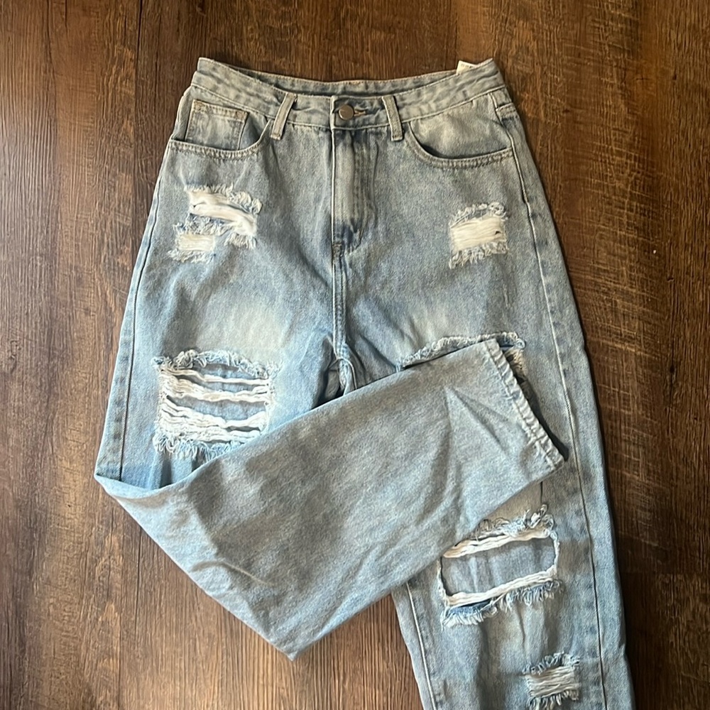 Woman’s Ripped Jeans